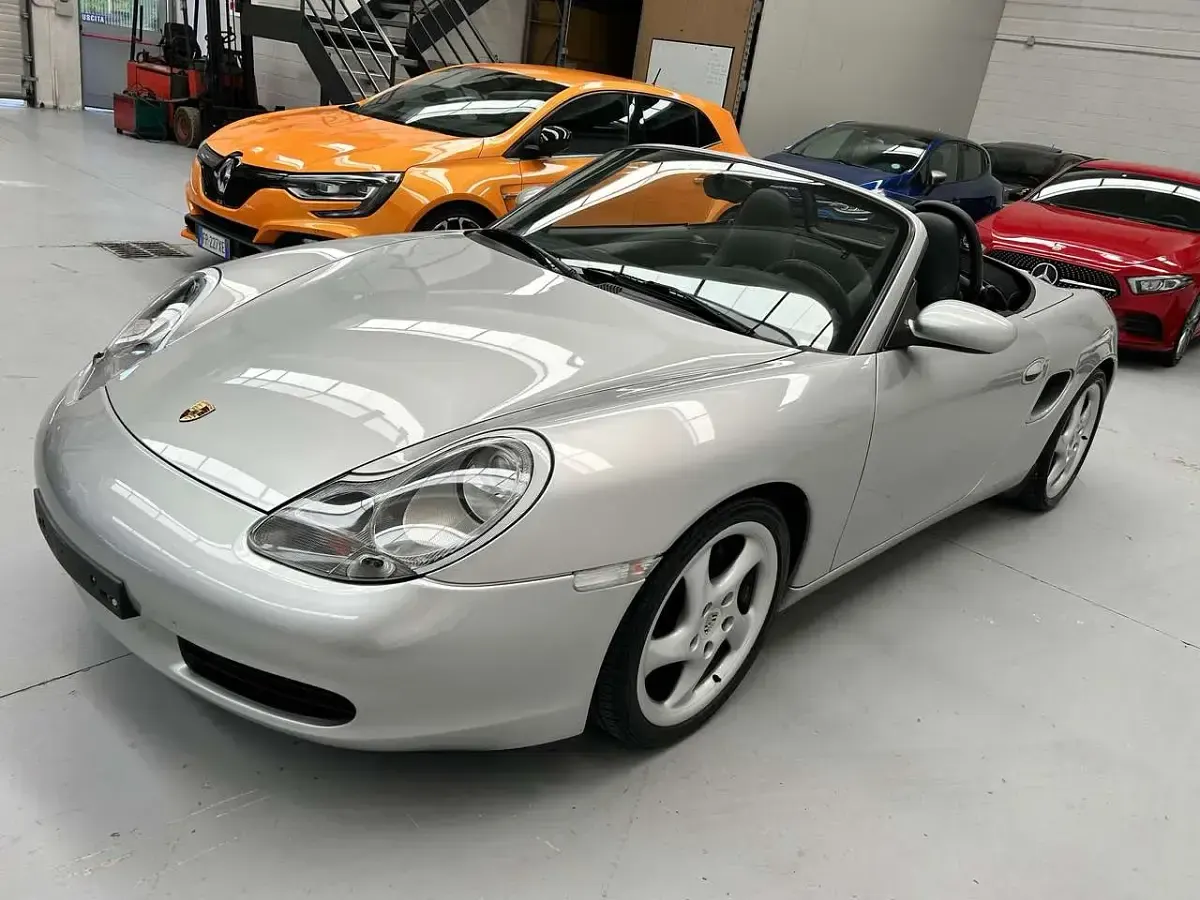 Usata Porsche Boxster 204 CV (150 kW) 1999 Argento Cabrio