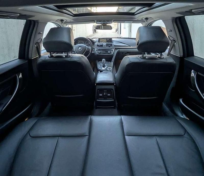 Usata BMW 320 Luxury Line 184 CV (135 kW) 2013 Station wagon