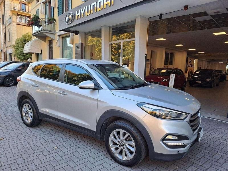 Usata Hyundai Tucson Comfort 116 CV (85 kW) 2016 Argento SUV