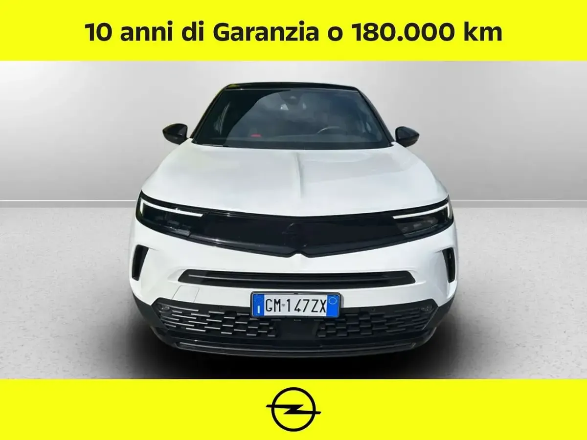 Usata Opel Mokka S 101 CV (74 kW) 2023 Bianco SUV