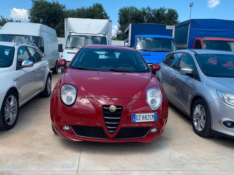 Usato 2009 Alfa Romeo MiTo 1.6 Diesel 120 CV (4.900 €)