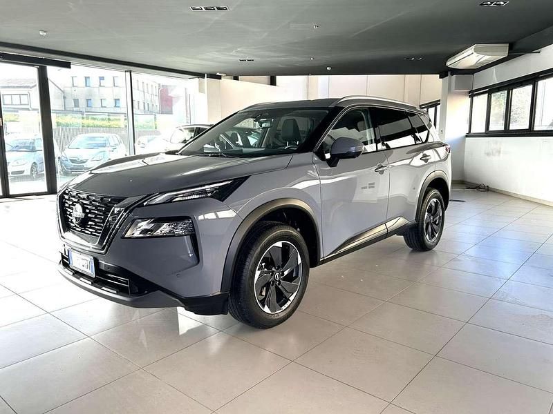 Usata Nissan X-Trail N-Connecta 163 CV (119 kW) 2025 Grigio SUV