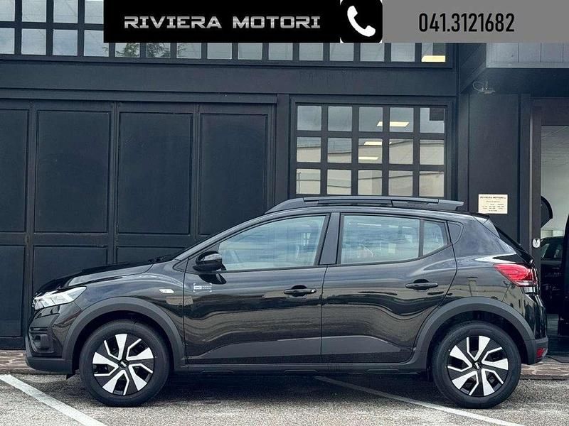 Nuova Dacia Sandero Expression 120 CV (88 kW) 2026 Nero Berlina