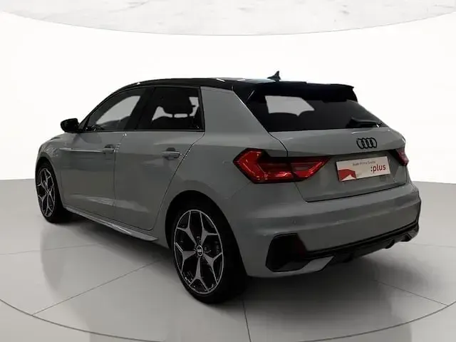 Usata Audi A1 Sportback S-Line 150 CV (110 kW) 2025 Grigio freccia perla nero mito metallizzato Utilitaria
