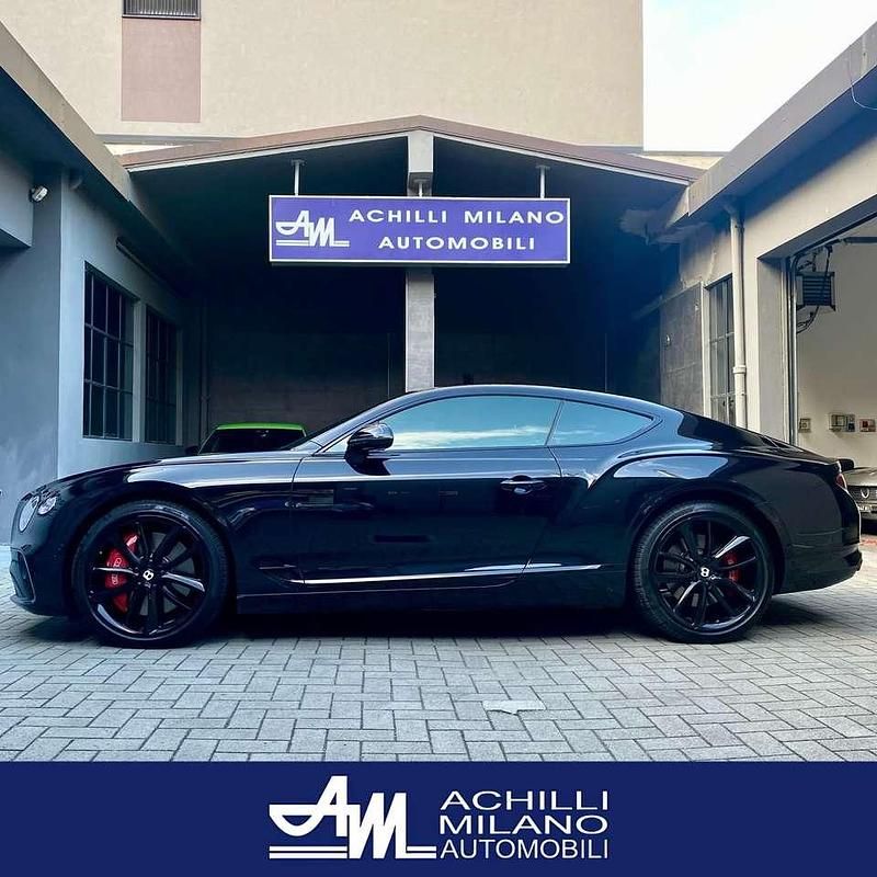 Usata Bentley Continental GT Mulliner 549 CV (403 kW) 2022 Total black Coupé
