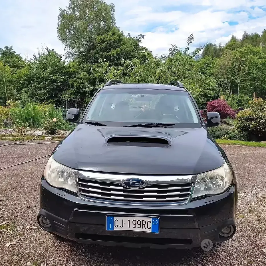 Usata Subaru Forester Trend 147 CV (108 kW) 2010 Nero SUV