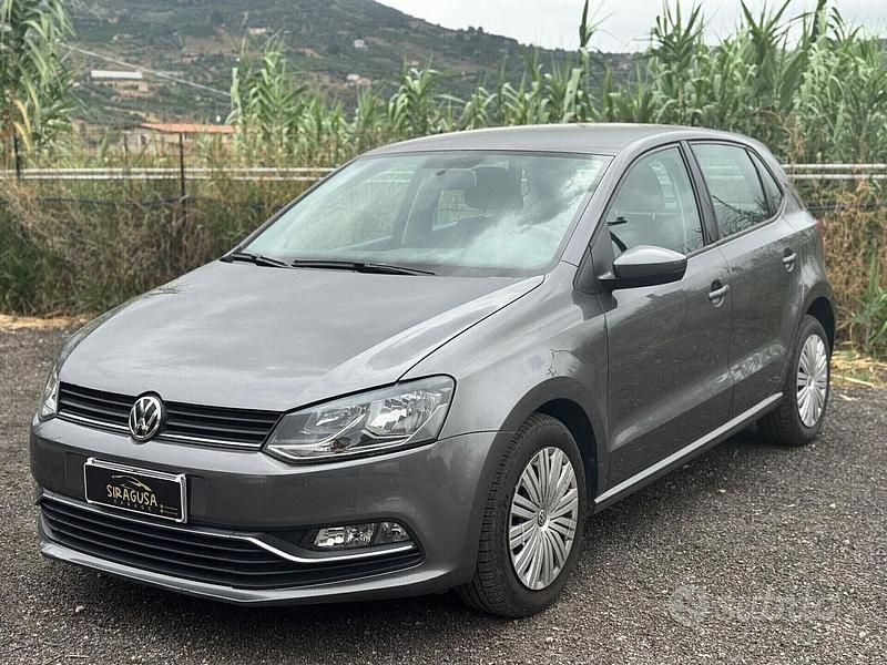 Usata VW Polo Comfortline 75 CV (55 kW) 2017 Grigio Berlina