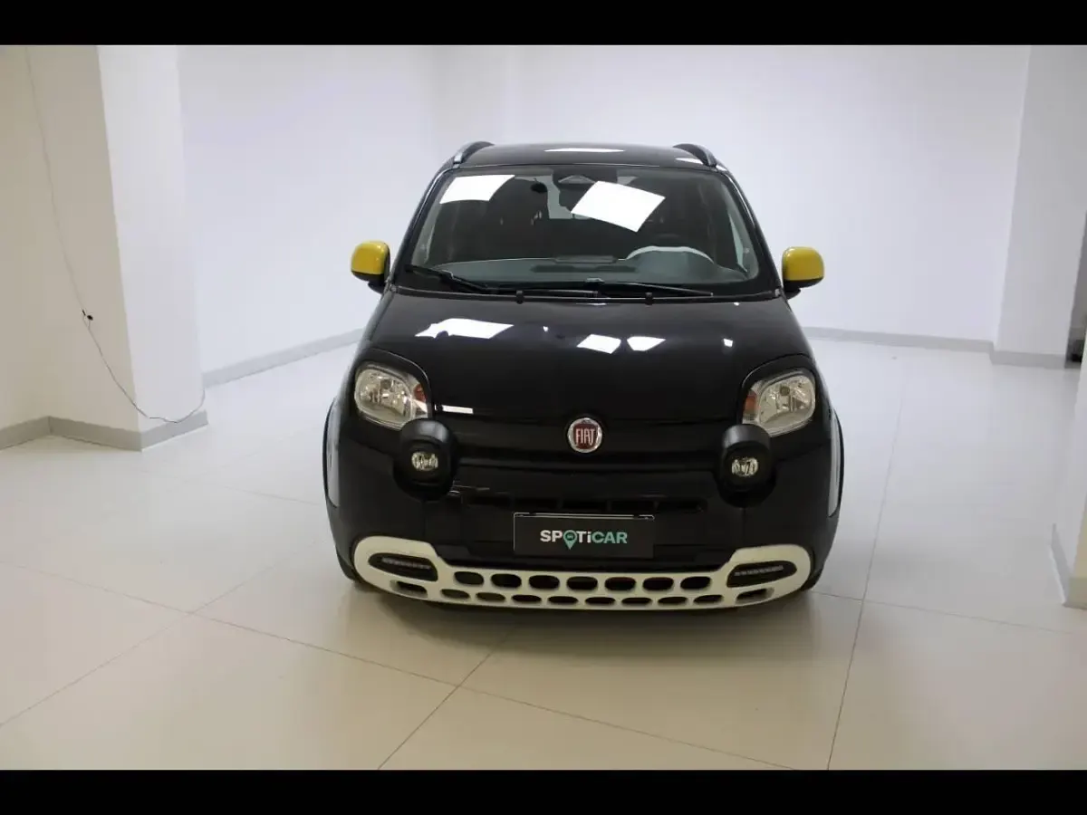 Usata Fiat Panda Cross Cross 69 CV (50 kW) 2025 Nero Utilitaria