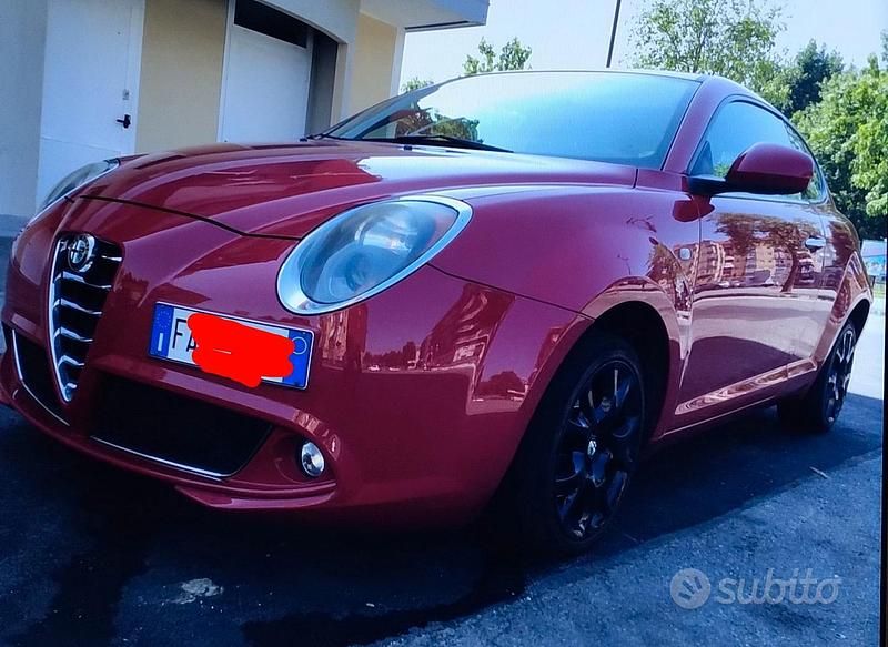 Usata Alfa Romeo MiTo 85 CV (62 kW) 2015 Rosso Utilitaria