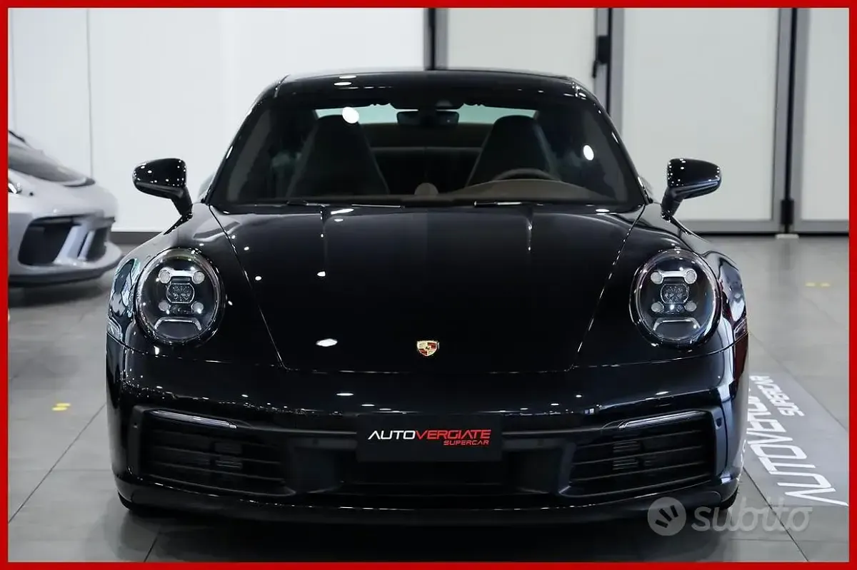 Usata Porsche 911 Carrera 4S Chrono 450 CV (330 kW) 2019 Nero Coupé