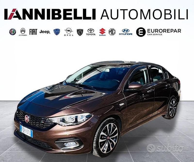 Usata Fiat Tipo Opening Edition 120 CV (88 kW) 2016 Marrone Berlina