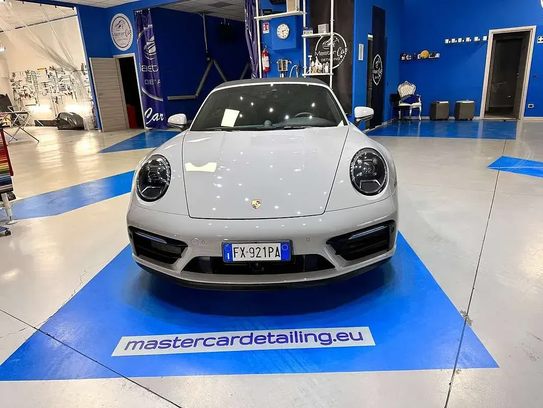 Usata Porsche 911 Carrera 4S Cabriolet 450 CV (330 kW) 2019 Grigio Cabrio