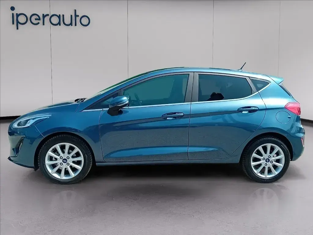 Usata Ford Fiesta Titanium 86 CV (63 kW) 2019 Blu Utilitaria