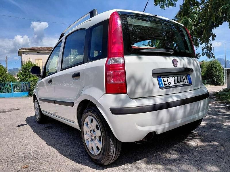 Usata Fiat Panda Dynamic 75 CV (55 kW) 2011 Bianco Utilitaria