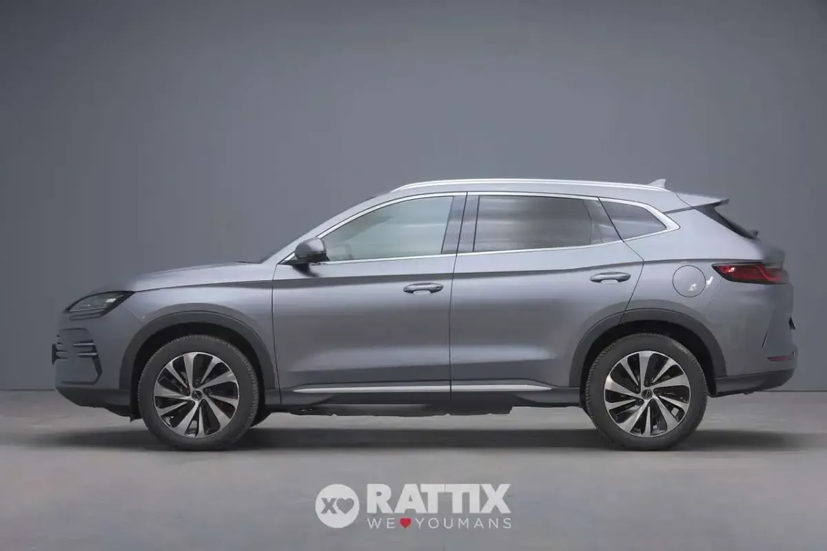 Usata BYD Seal U Design 324 CV (238 kW) 2025 Grigio SUV