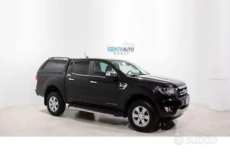 Begagnad Ford Ranger Limited 213 HK (156 kW) 2021 Svart Pickup