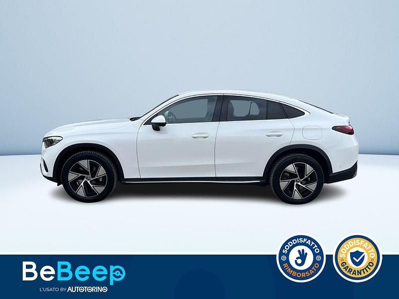 Usata Mercedes GLC300 Advanced 333 CV (244 kW) 2023 Bianco pastello Coupé