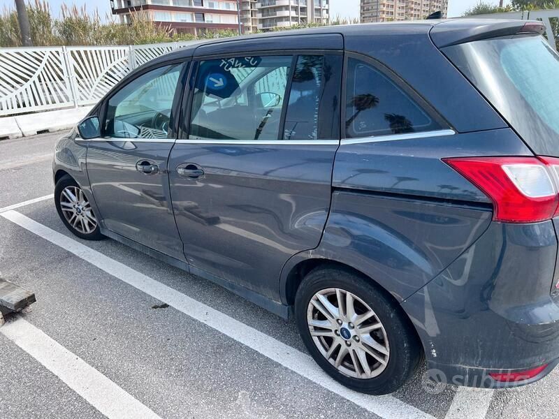 Usata Ford C-MAX 2013 Grigio Monovolume