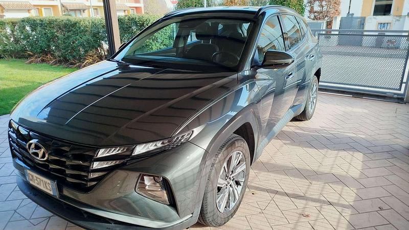 Usata Hyundai Tucson 150 CV (110 kW) 2022 Verde SUV