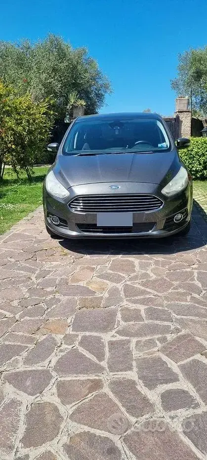 Usata Ford S-MAX Titanium 150 CV (110 kW) 2018 Grigio Monovolume