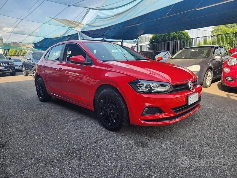 Usata VW Polo Comfortline 65 CV (47 kW) 2017 Rosso Berlina