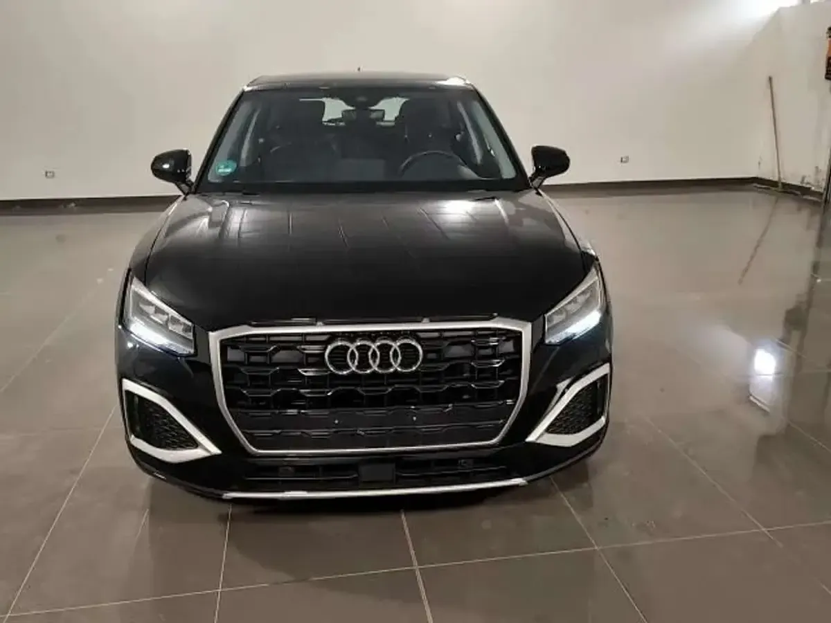 Begagnad Audi Q2 Advanced 150 HK (110 kW) 2023 Svart SUV