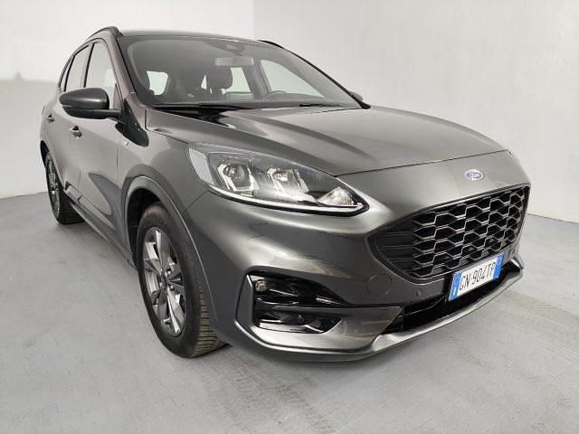 Usata Ford Kuga ST-Line 190 CV (139 kW) 2022 Grigio scuro SUV
