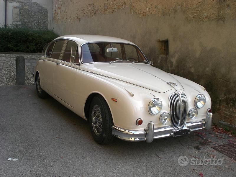 Usata Jaguar MK II 1960 Bianco Berlina