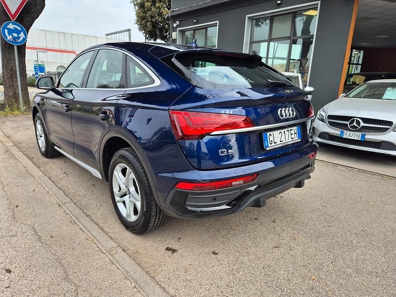 Usata Audi Q5 Advanced 203 CV (149 kW) 2022 Blu SUV