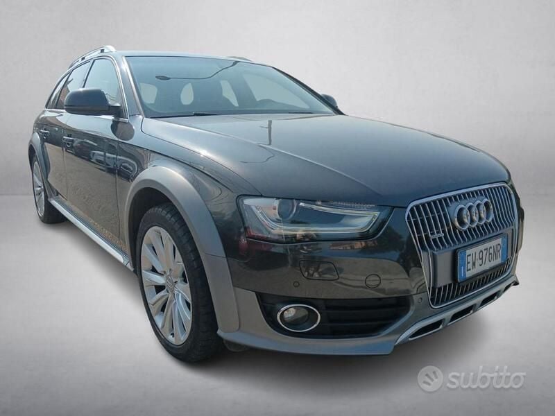 Usata Audi A4 Allroad Business 190 CV (139 kW) 2014 Nero Station wagon
