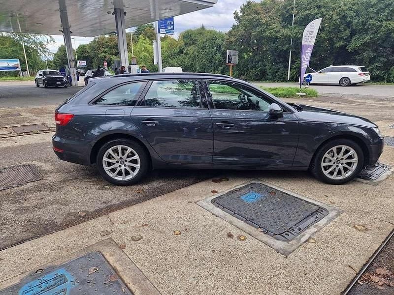 Usata Audi A4 Ambiente 190 CV (139 kW) 2017 Grigio Station wagon