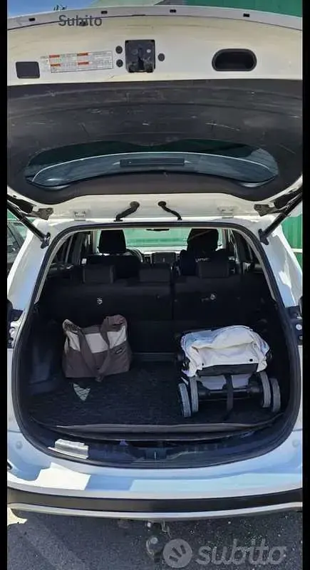 Second-hand Toyota RAV4 Style 150 CP (110 kW) 2016 SUV