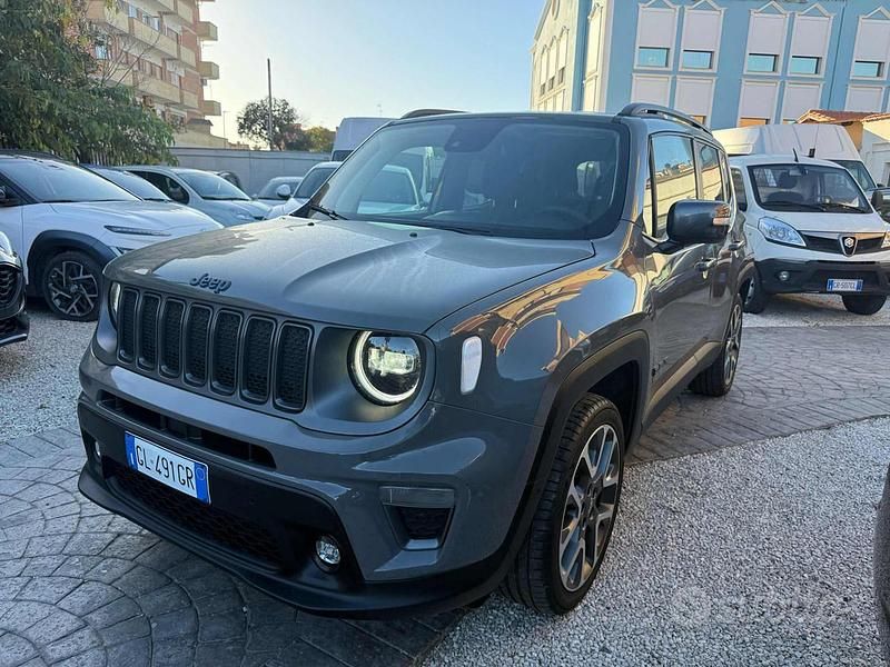 Usata Jeep Renegade 240 CV (176 kW) 2022 Grigio SUV