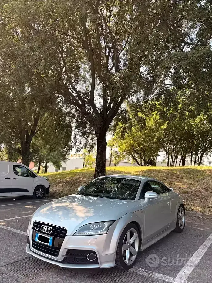 Usata Audi TT S-Line 170 CV (125 kW) 2011 Grigio Coupé