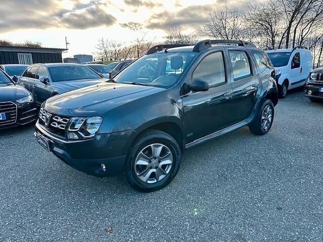 Usata Dacia Duster Lauréate 110 CV (80 kW) 2016 Verde Station wagon