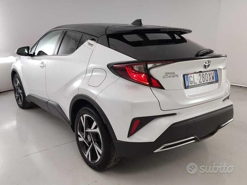 Usata Toyota C-HR Trend 152 CV (111 kW) 2023 Bianco SUV