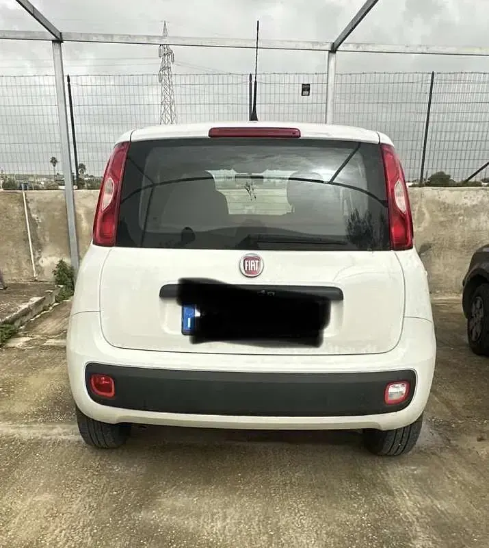 Usata Fiat Panda Lounge 69 CV (50 kW) 2015 Utilitaria