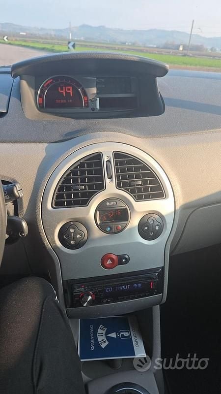 Usata Renault Modus 2004 Blu Monovolume