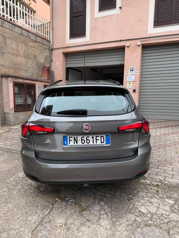 Usato 2017 Fiat Tipo 1.6 Diesel 120 CV (12.000 €)