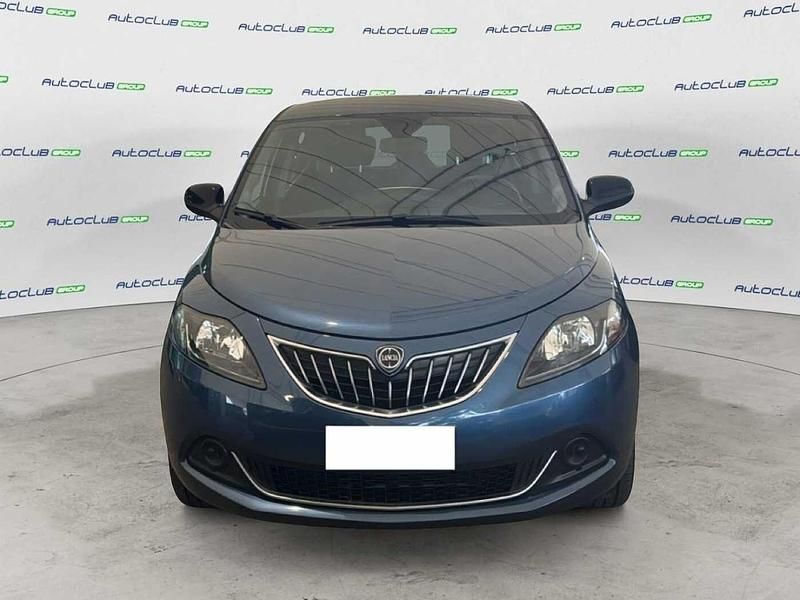 Usata Lancia Ypsilon S 70 CV (51 kW) 2024 Blu Utilitaria