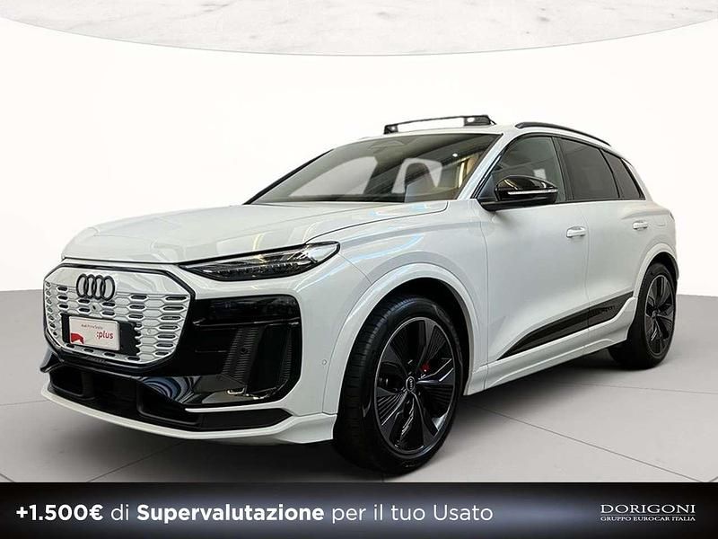 Bianco ghiacciaio metallizzato Usata 2025 Audi e-tron SUV | 69.900 € (Ottimo prezzo) - Immagine 1/4