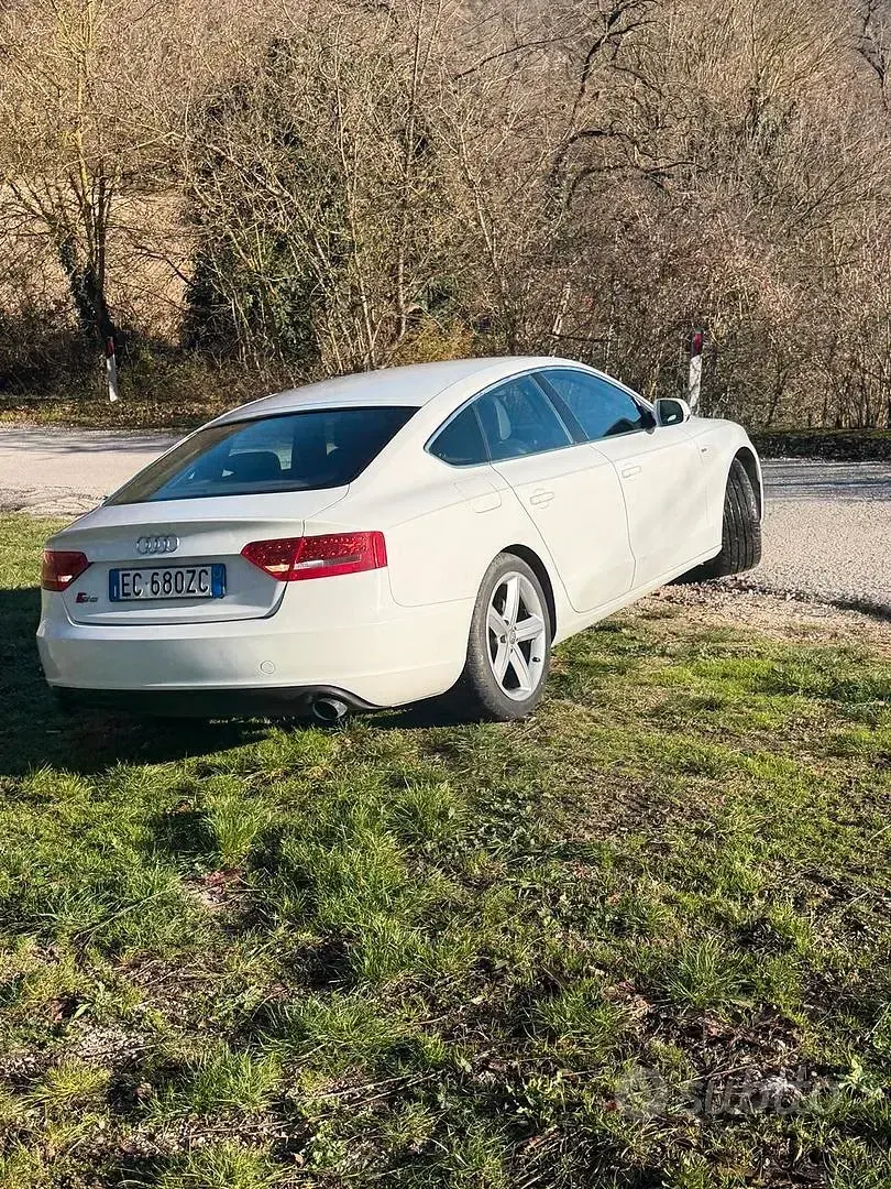 Usata Audi A5 Sportback S-Line 180 CV (132 kW) 2010 Bianco Utilitaria