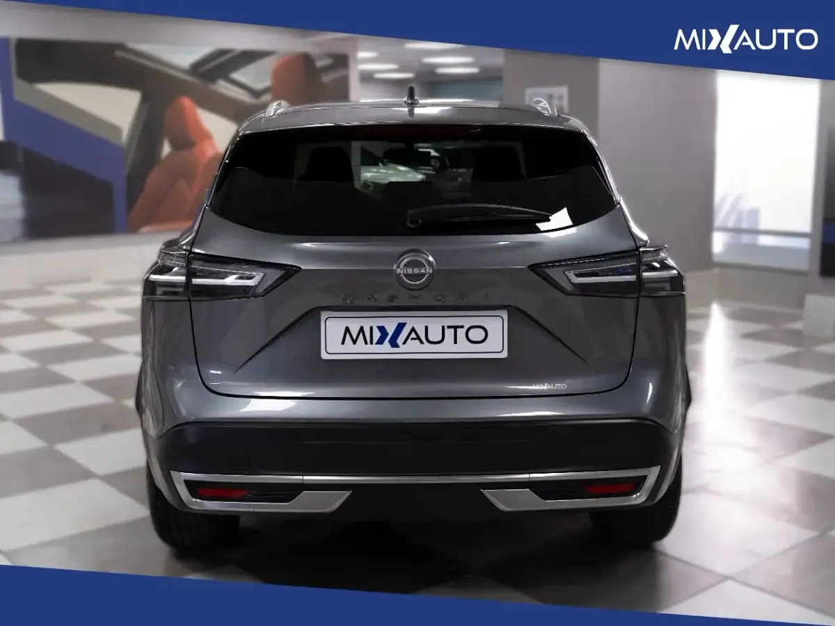 Usata Nissan Qashqai N-Connecta 158 CV (116 kW) 2025 Grigio SUV