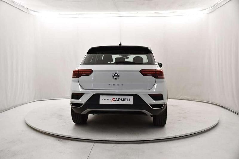 Usata VW T-Roc Advance 150 CV (110 kW) 2019 Pure white  nero SUV