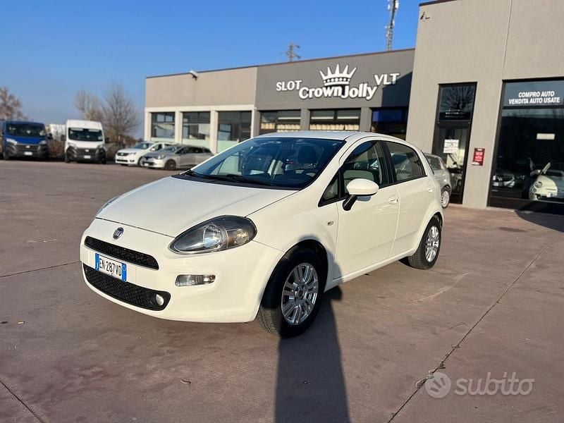 Bianco Usata 2012 Fiat Punto Evo Dynamic Due volumi | 4500 € (Buon prezzo) - Immagine 1/4