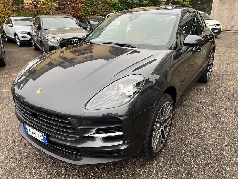 Usata Porsche Macan 245 CV (180 kW) 2020 Grigio SUV