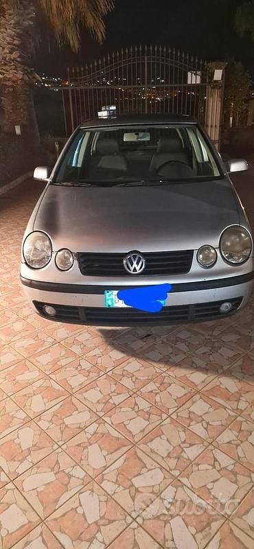 Usata VW Polo 60 CV (44 kW) 2002 Grigio Utilitaria