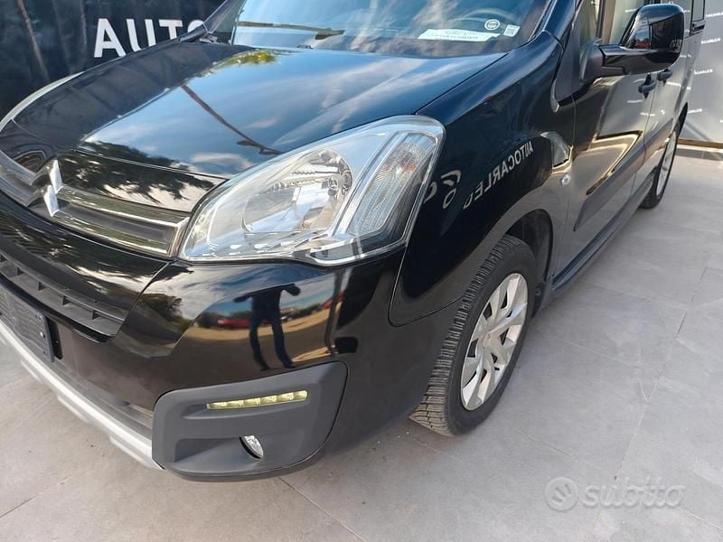 Usata Citroën Berlingo 100 CV (73 kW) 2016 Nero Monovolume