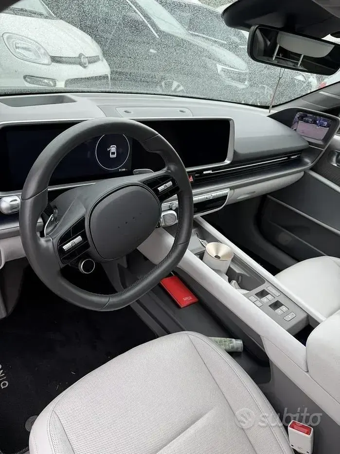 Usata Hyundai Ioniq 6 80 kW (110 CV) 2023 Nero Berlina