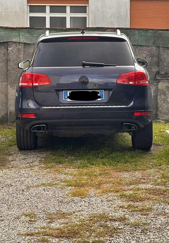 Usata VW Touareg 239 CV (175 kW) 2011 Blu/azzurro SUV